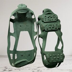 Stabil Medium Traction Cleats Ice Snow Grips Over Shoe Ice Cleats Pre-loved.